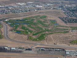 Campi da golf nel deserto