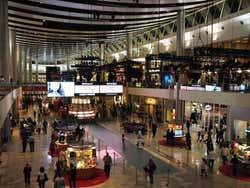 Fashion Show Mall, interno